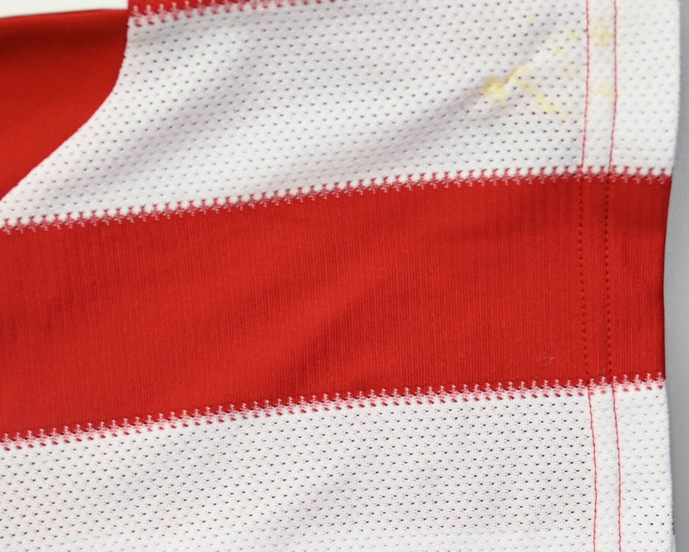 2010-11 BAYERN MUNCHEN SHIRT XL. BOYS