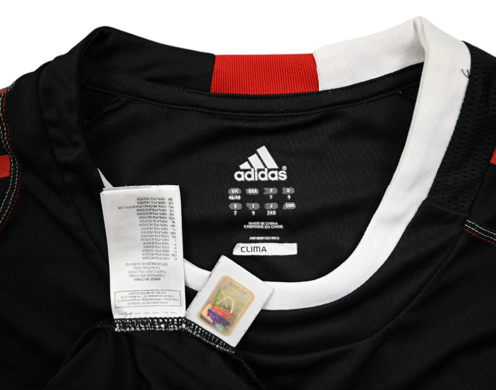 2010-11 LIVERPOOL SHIRT M