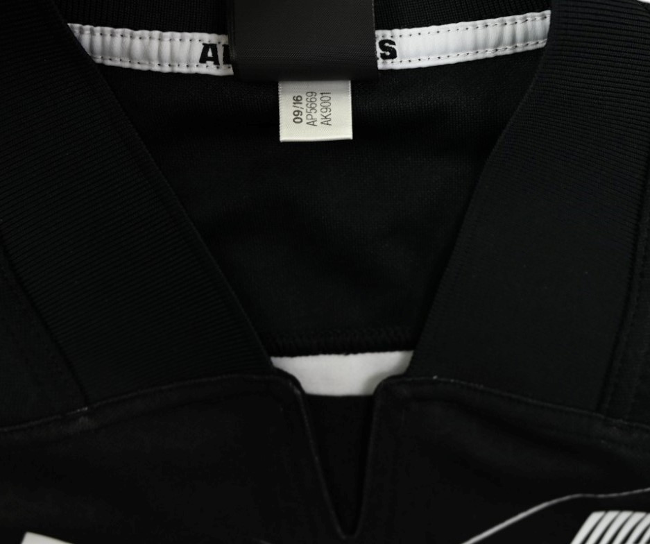 ALL BLACKS NEW ZEALAND RUGBY SHIRT M