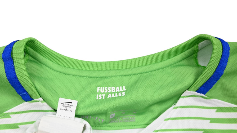 2017-18 VFL WOLFSBURG SHIRT XL