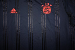 2019-20 BAYERN MUNCHEN LONGSLEEVE SHIRT XL