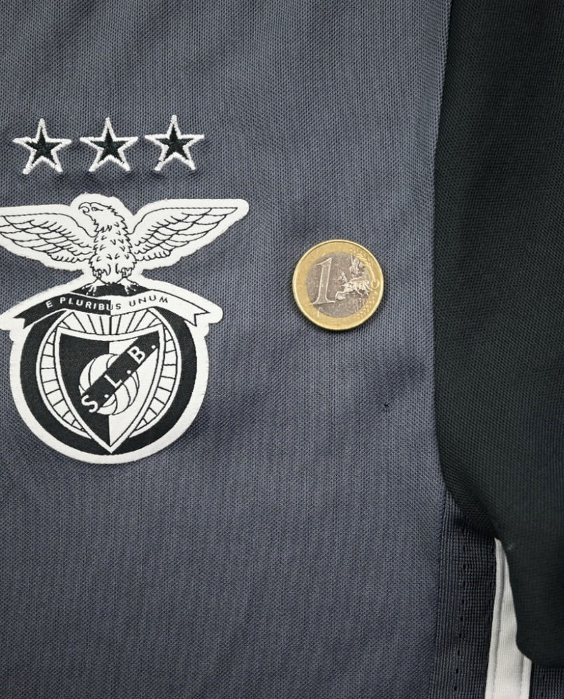 2017-18 BENFICA SHIRT XS