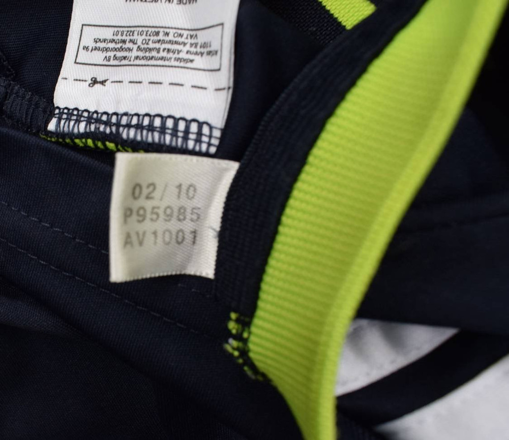 2010-11 REAL MADRID SHIRT XL