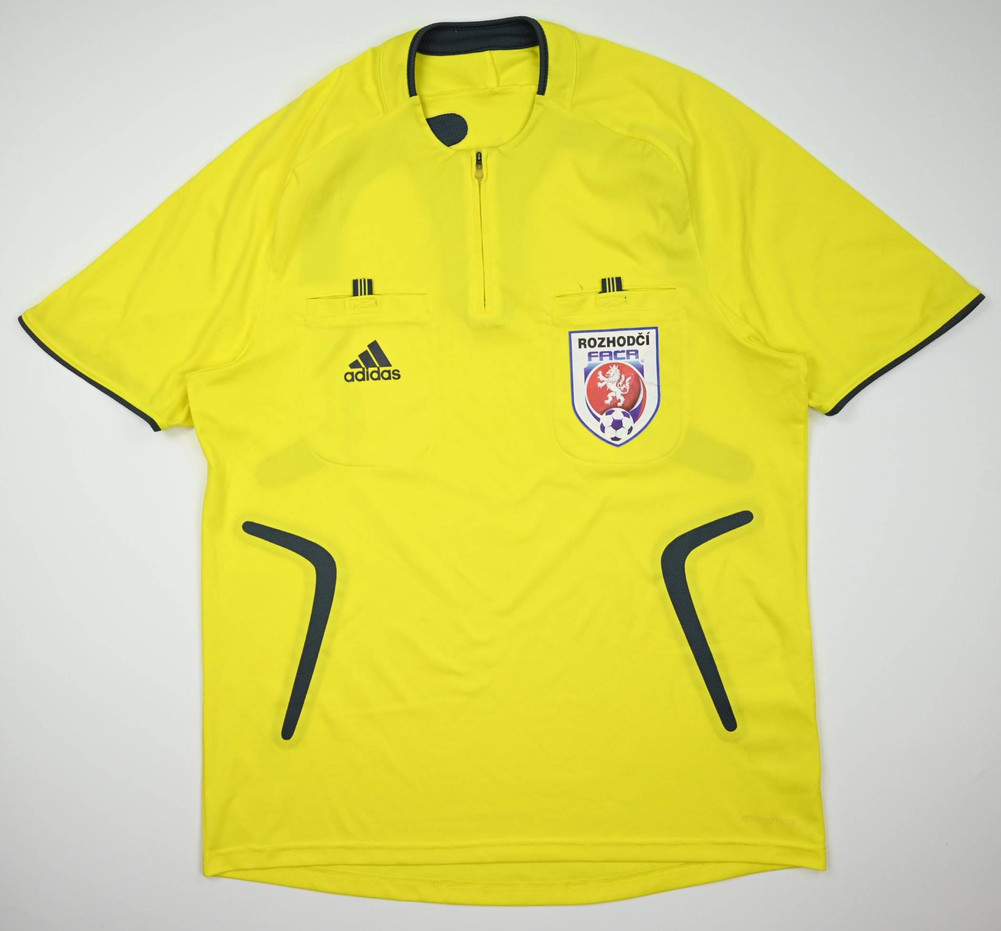 CZECH REPUBLIC REFEREE SHIRT L