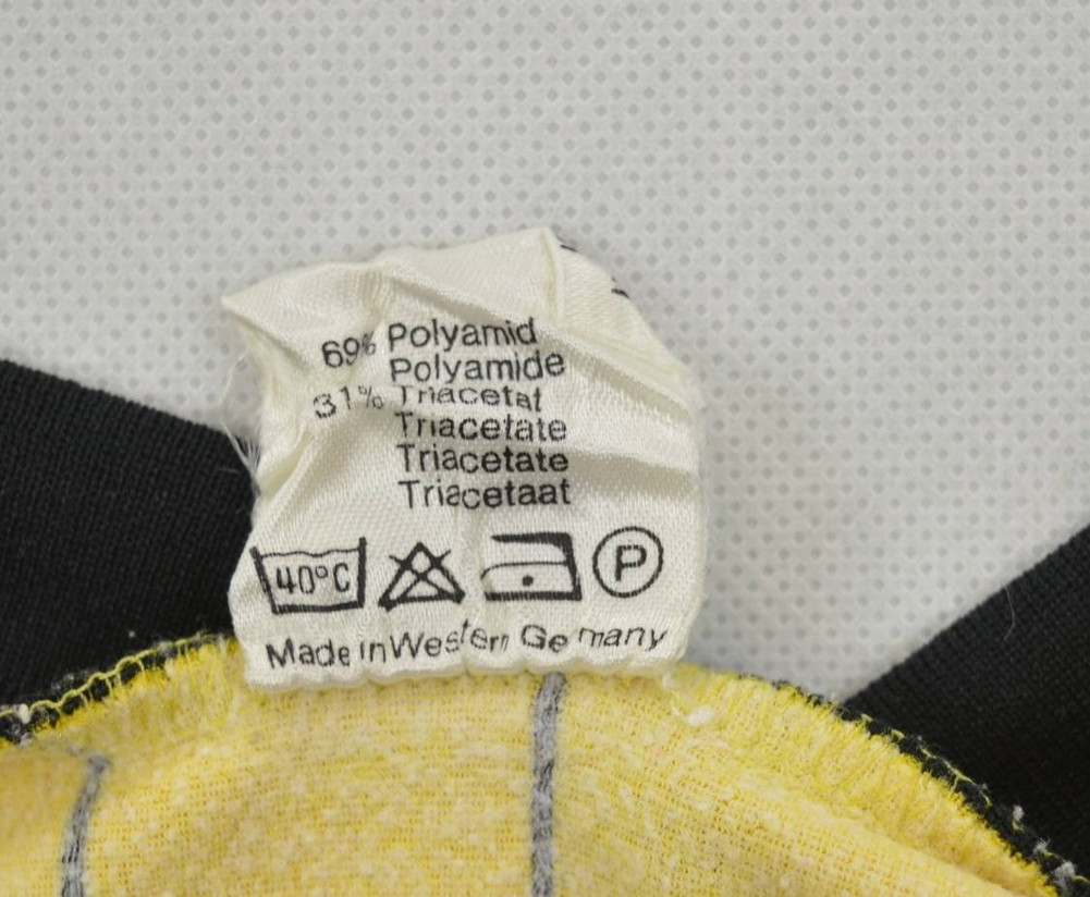 ERIMA MADE IN WEST GERMANY OLDSCHOOL SHIRT M