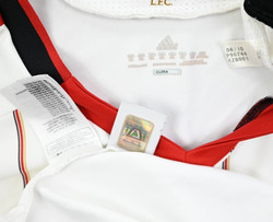2010-11 LIVERPOOL KOSZULKA 3XL