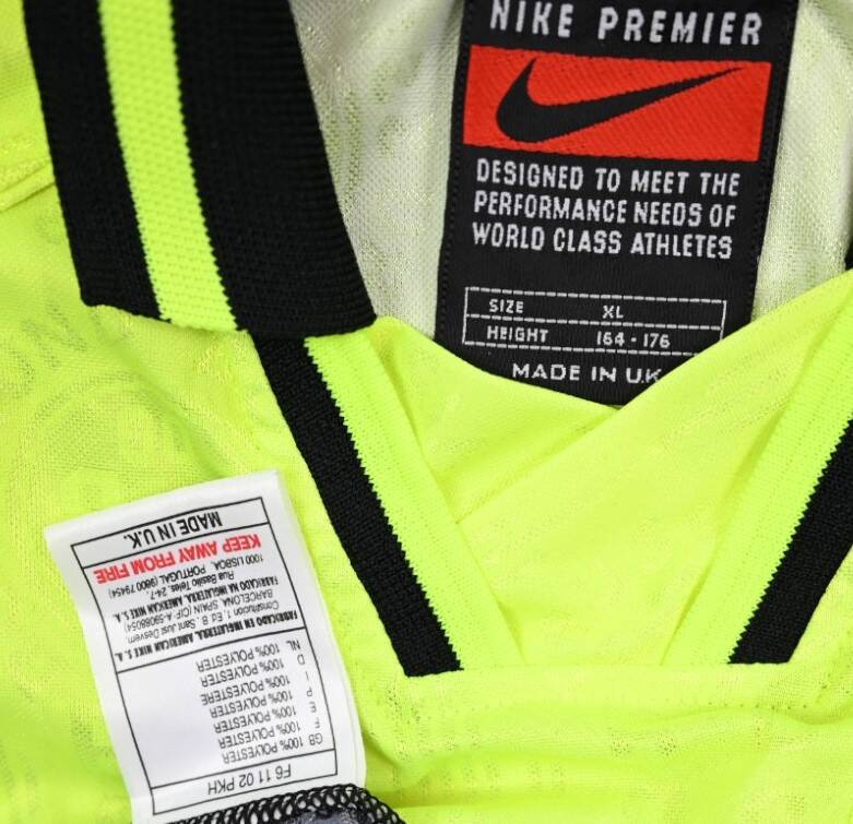 1996-97 BORUSSIA DORTMUND LONGSLEEVE XL. BOYS 