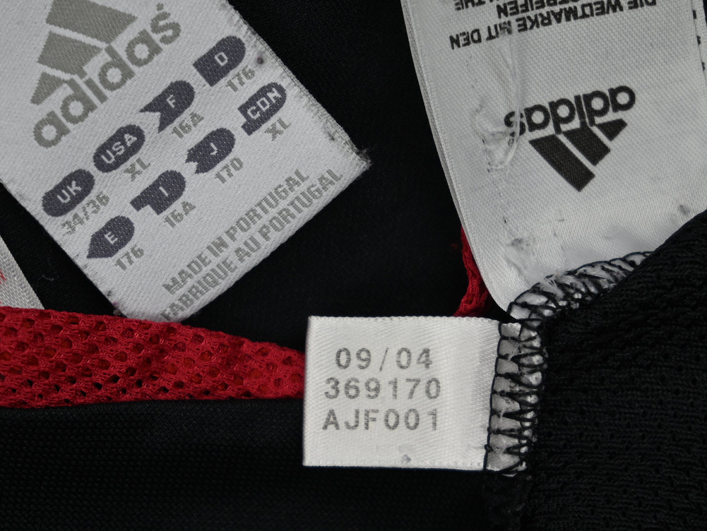 2004-05 BAYERN MUNCHEN KOSZULKA XL. BOYS