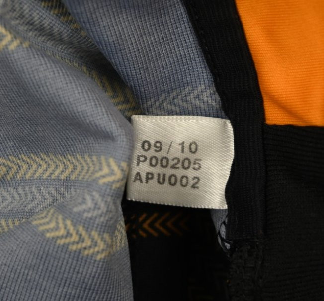 2010-11 CHELSEA LONDON SHIRT M