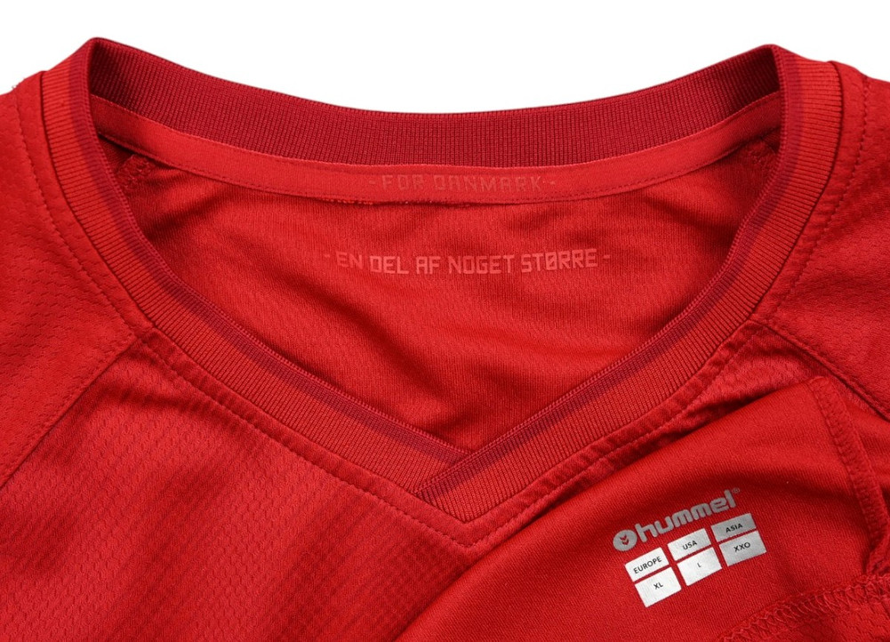 2022-23 DENMARK SHIRT L/XL