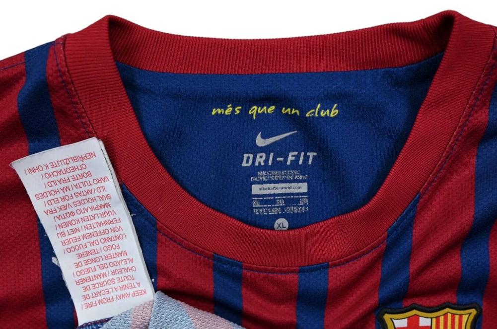 2011-12 FC BARCELONA SHIRT XL. BOYS