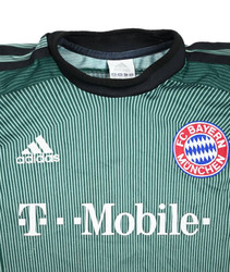 2003-04 BAYERN MUNCHEN *KAHN* GOALKEEPER LONGSLEEVE L. BOYS