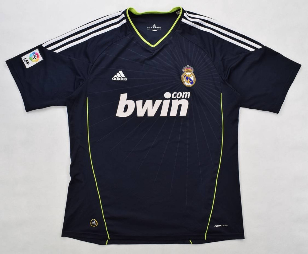 2010-11 REAL MADRID SHIRT XL