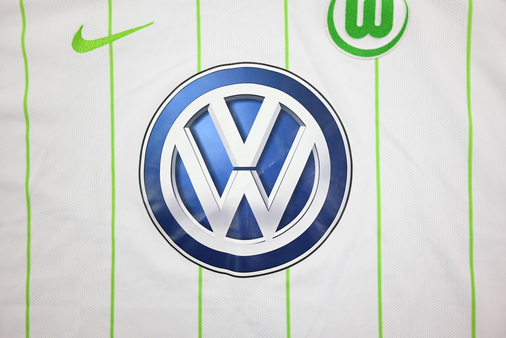 2016-17 VFL WOLFSBURG SHIRT M