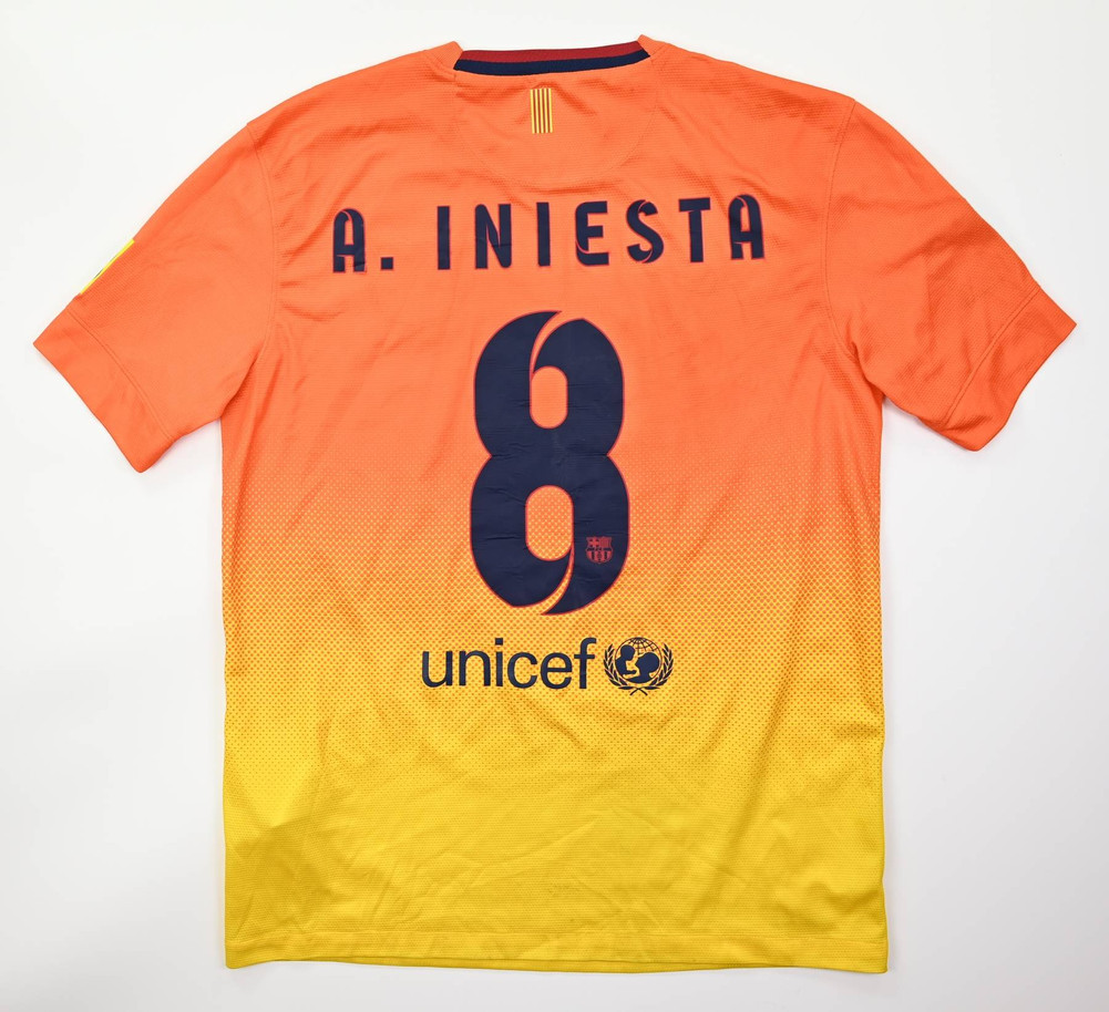 2012-13 FC BARCELONA *INIESTA* SHIRT M