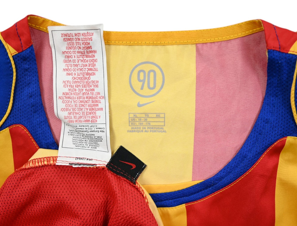 2004-06 VALENCIA CF SHIRT XL. BOYS