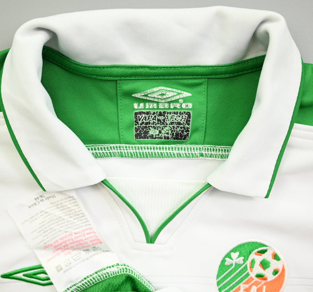 2003-05 IRELAND SHIRT L. BOYS