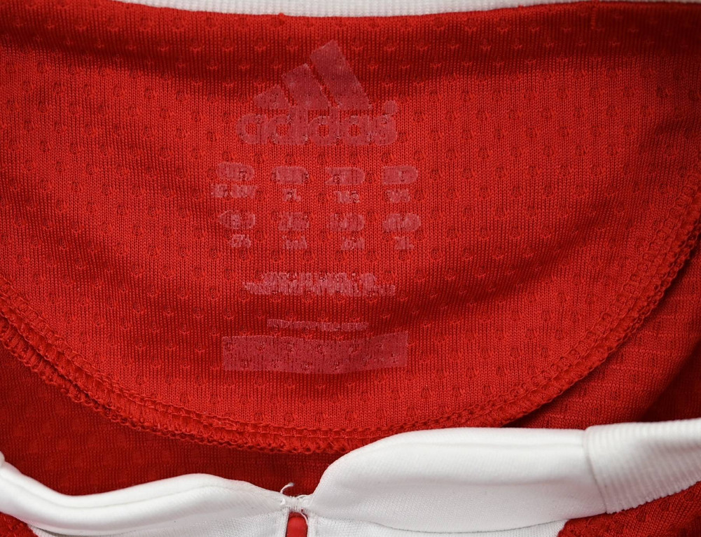 2009-10 BAYERN MUNCHEN KOSZULKA XL. BOYS