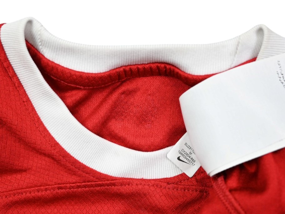 2023-24 LIVERPOOL SHIRT XS. BOYS