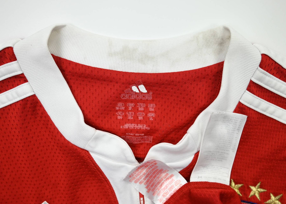 2009-10 BAYERN MUNCHEN KOSZULKA XL. BOYS
