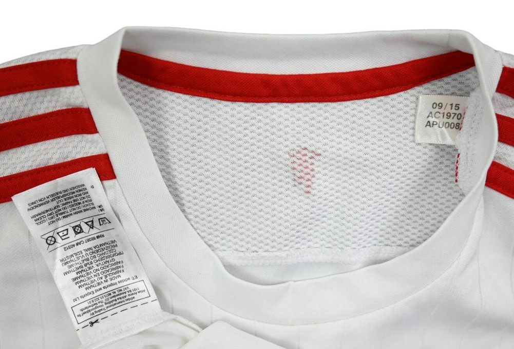 2015-16 MANCHESTER UNITED SHIRT XS