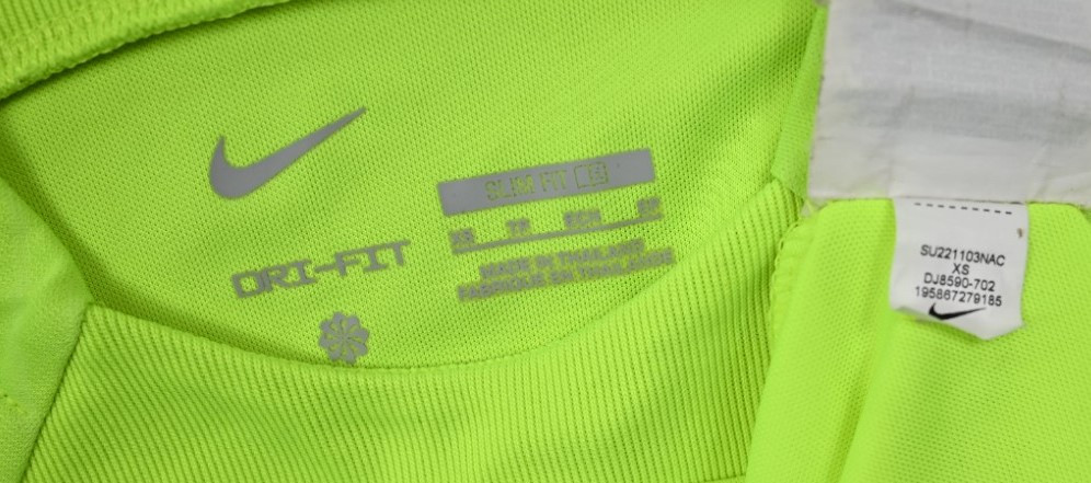 2022-23 TOTTENHAM SHIRT XS