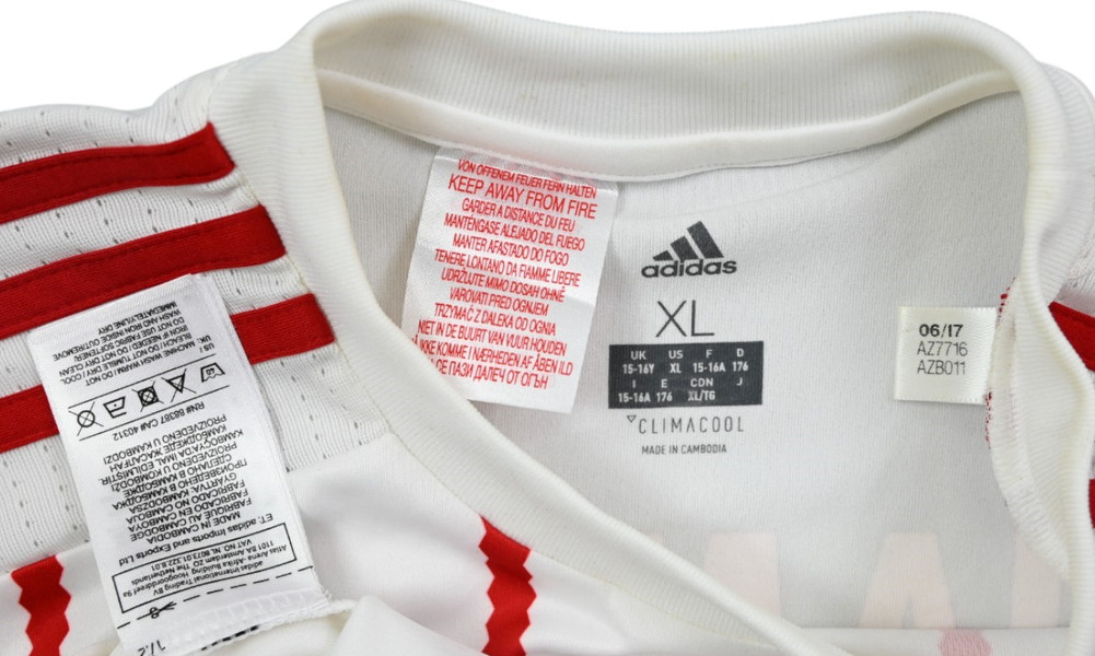 2017-18 BAYERN MUNCHEN *JAMES* SHIRT XL. BOYS