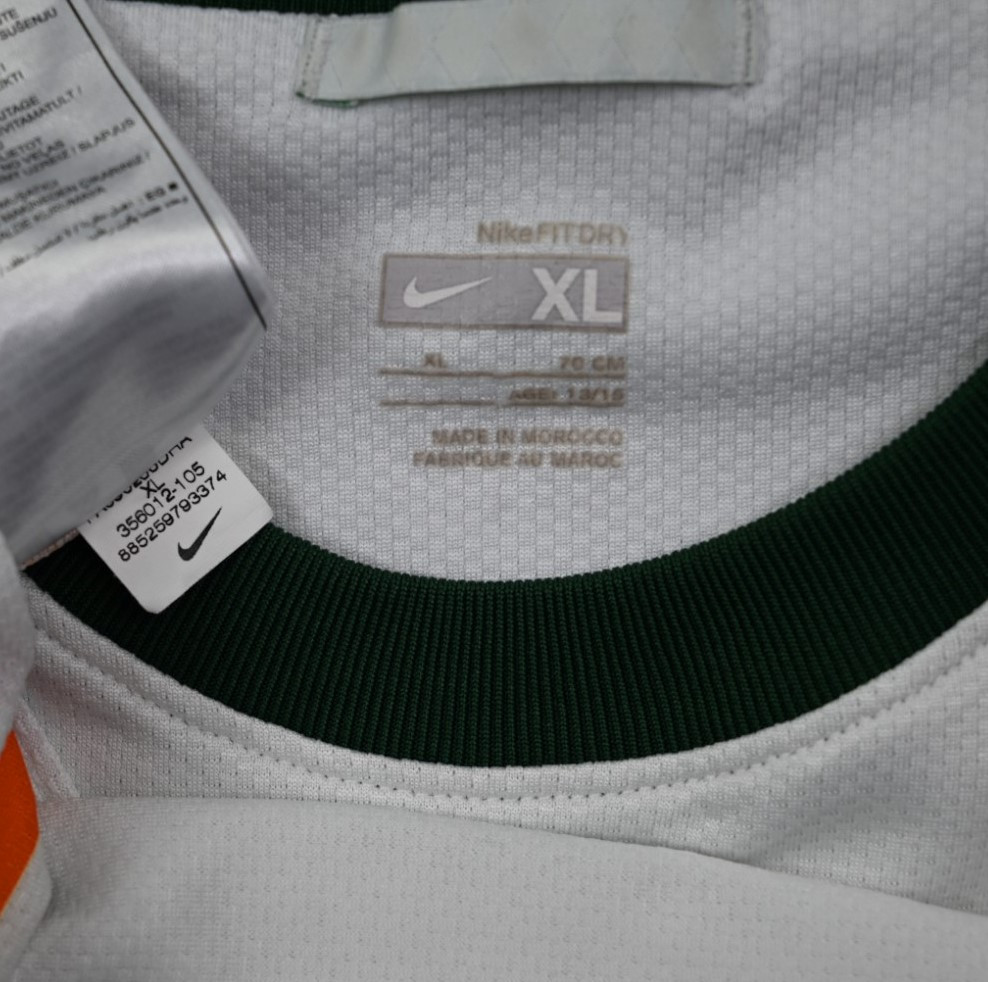 2009-10 WERDER BREMEN *OZIL* SHIRT XL. BOYS