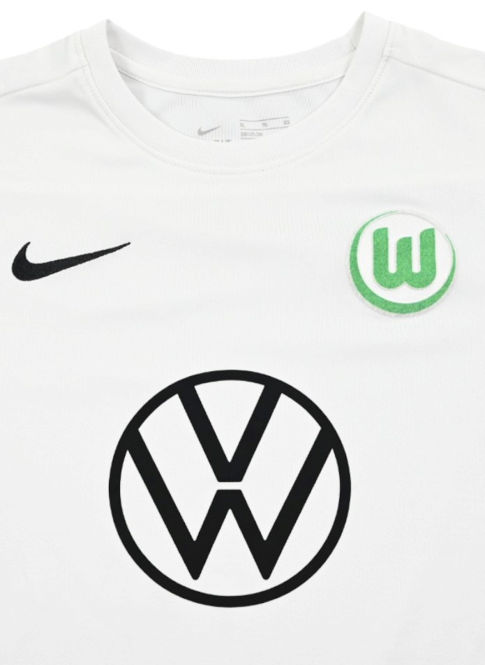 VFL WOLFSBURG SHIRT XL. BOYS