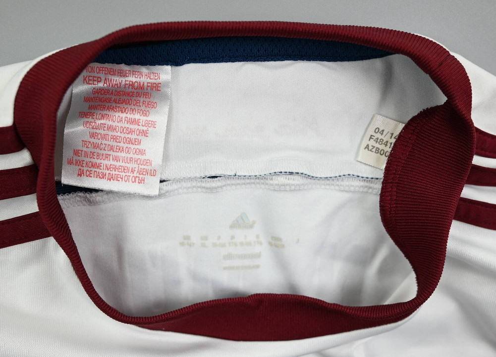 2014-15 BAYERN MUNCHEN SHIRT XL. BOYS