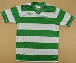 UMBRO OLDSCHOOL SHIRT M