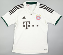 2013-14 BAYERN MUNCHEN KOSZULKA XL. BOYS
