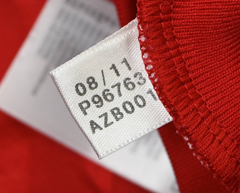 2010-12 LIVERPOOL SHIRT S