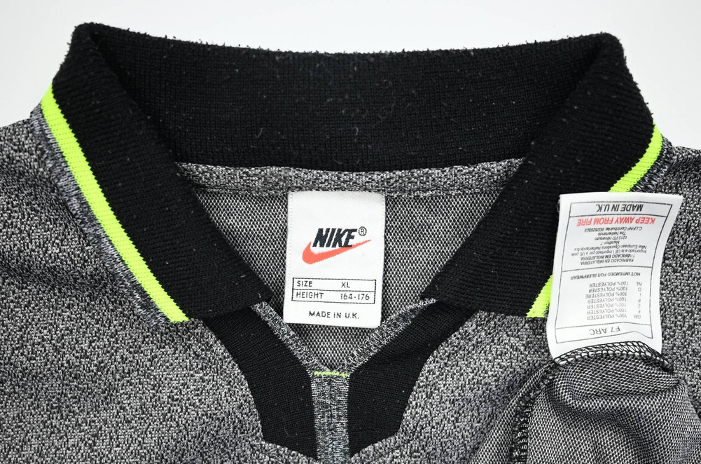 1997-98 BORUSSIA DORTMUND LONGSLEEVE XL. BOYS