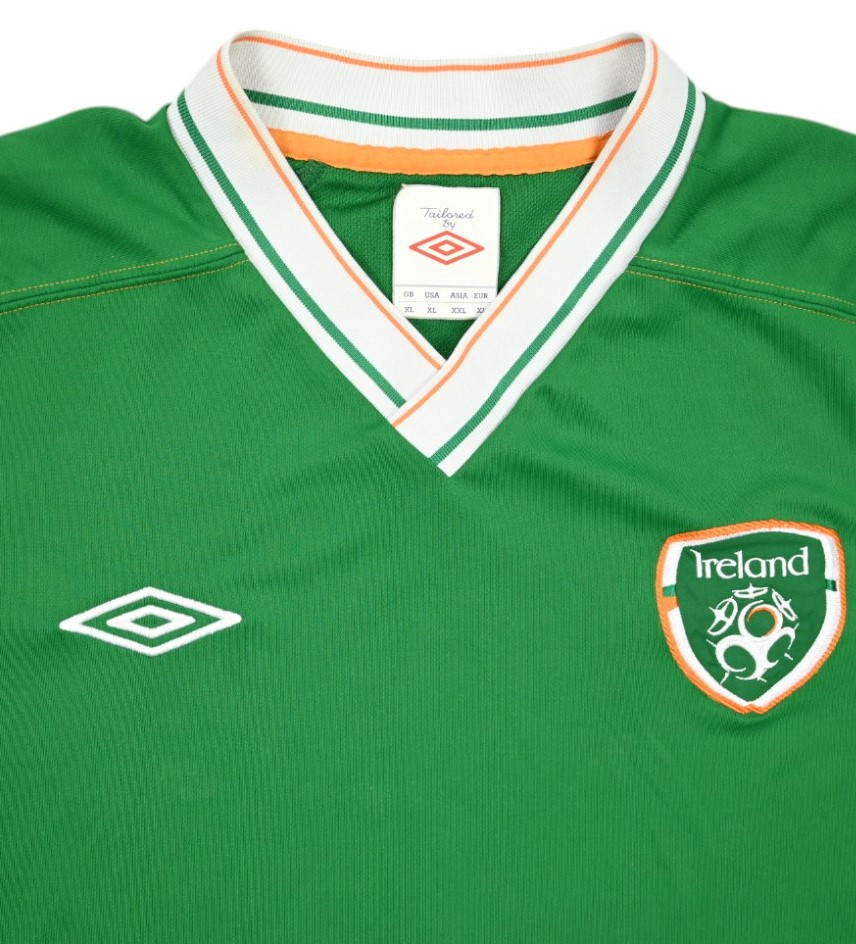 2010-11 IRELAND SHIRT XL. BOYS 