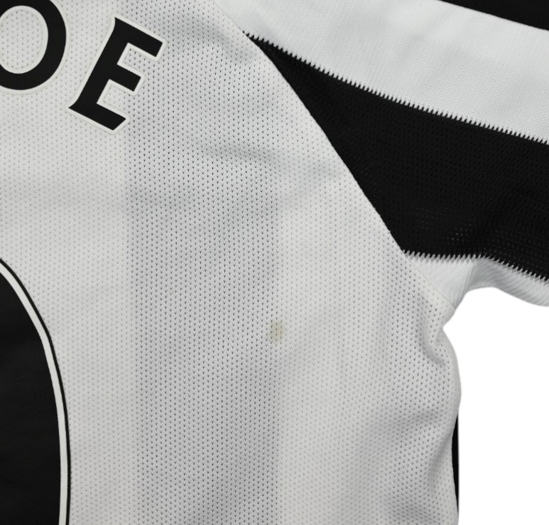 2010-11 NEWCASTLE UNITED *CHLOE* SHIRT XL. BOYS