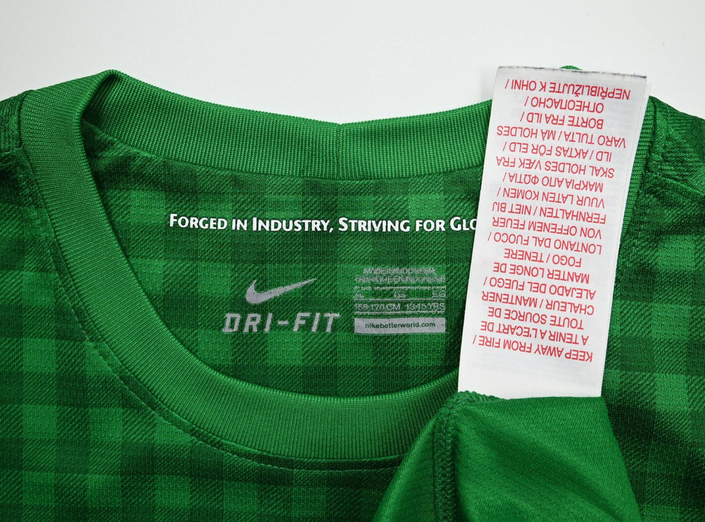 2012-13 MANCHESTER UNITED LONGSLEEVE XL. BOYS