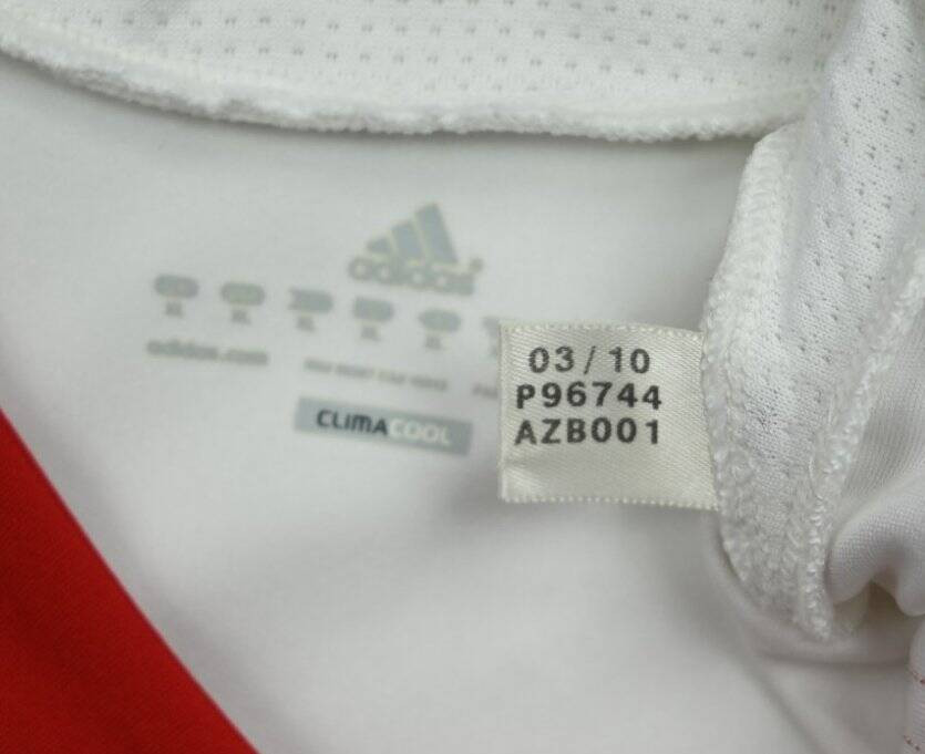 2010-11 LIVERPOOL KOSZULKA XL