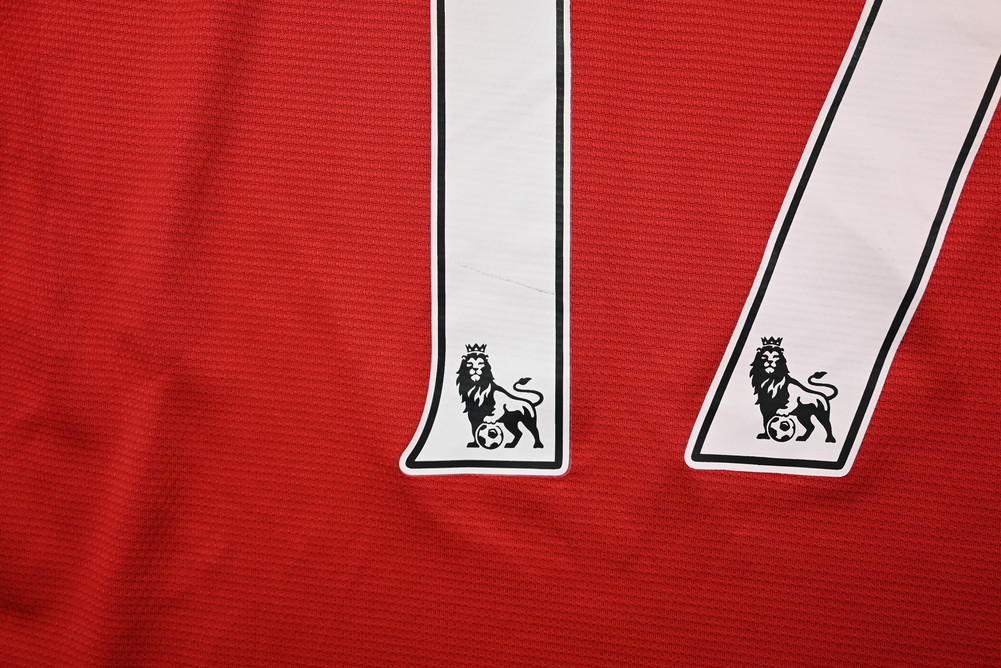 2013-14 MANCHESTER UNITED *NANI* SHIRT XL