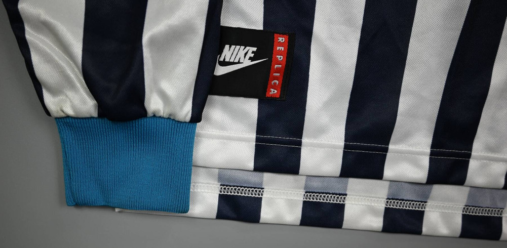 1995-96 TSV 1860 MUNCHEN LONGSLEEVE SHIRT XL. BOYS