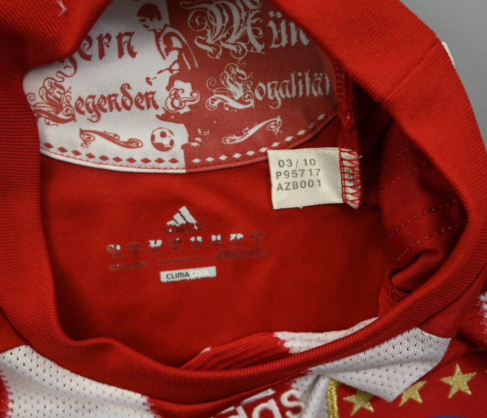 2010-11 BAYERN MUNCHEN SHIRT XL. BOYS