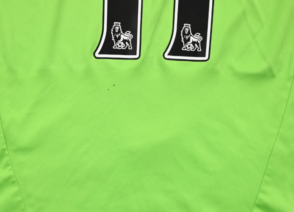 2010-11 CHELSEA *DROGBA* SHIRT L. BOYS