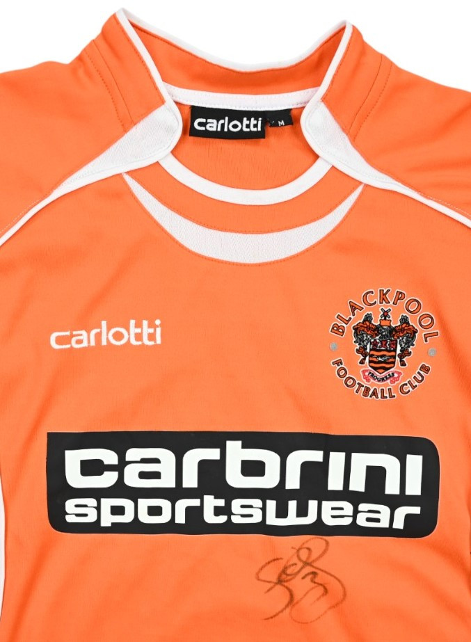 2008-09 BLACKPOOL SHIRT M