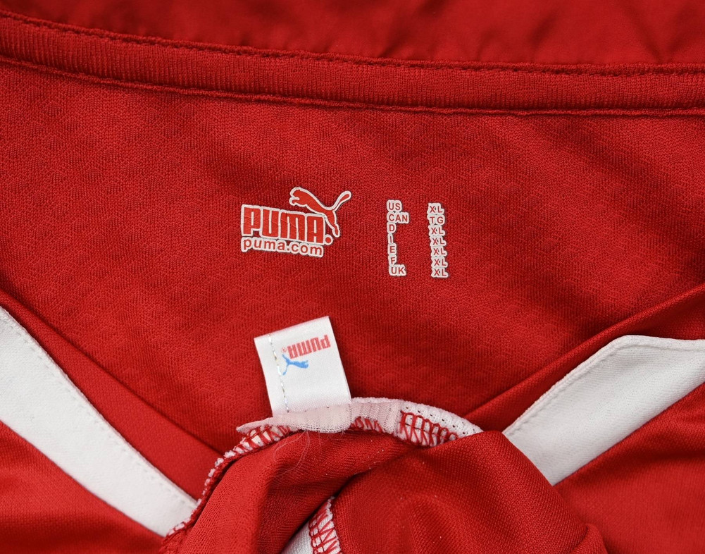 2010-11 SWITZERLAND SHIRT M