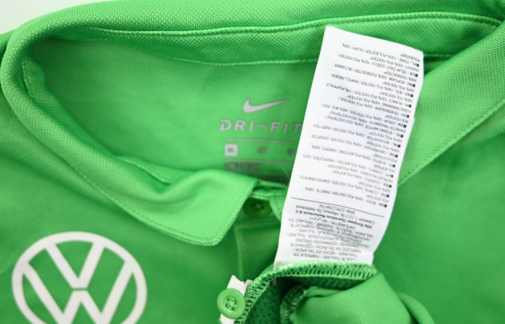 VFL WOLFSBURG SHIRT XL. BOYS