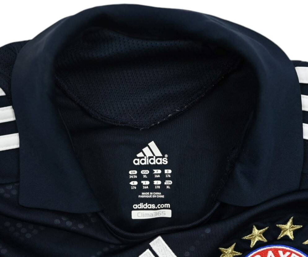 2008-09 BAYERN MUNCHEN SHIRT XL. BOYS