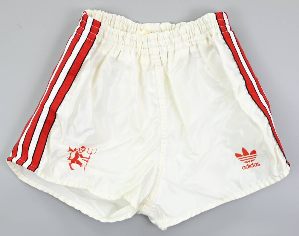 1986-88 MANCHESTER UNITED SPODENKI XS. BOYS