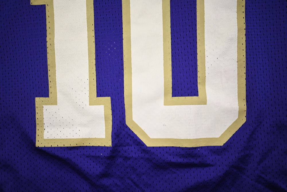 WASHINGTON HUSKIES *WINSTON* AMERICAN FOOTBALL KOSZULKA L