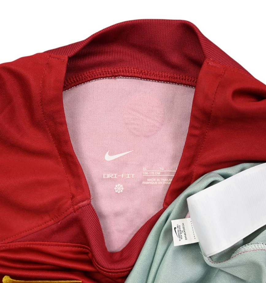 2022-24 PORTUGAL *RONALDO* SHIRT XL. BOYS