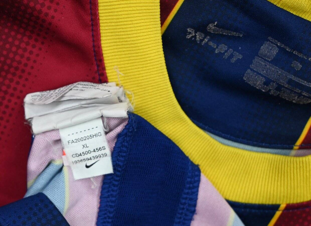 2020-21 FC BARCELONA SHIRT XL. BOYS